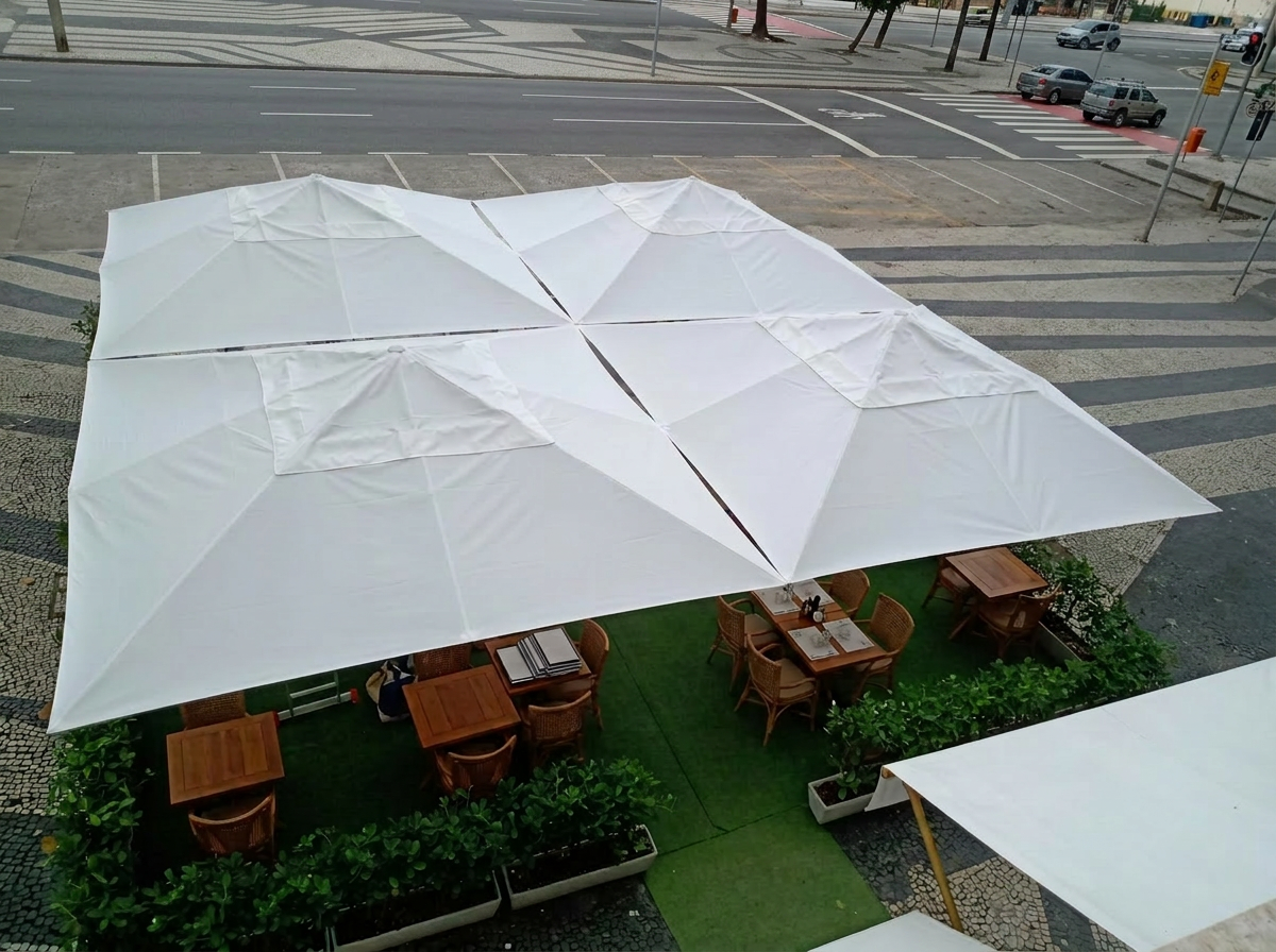 Ombrelones Umbrosa instalados em Hotel Copacabana Palace · Rio de Janeiro · RJ
